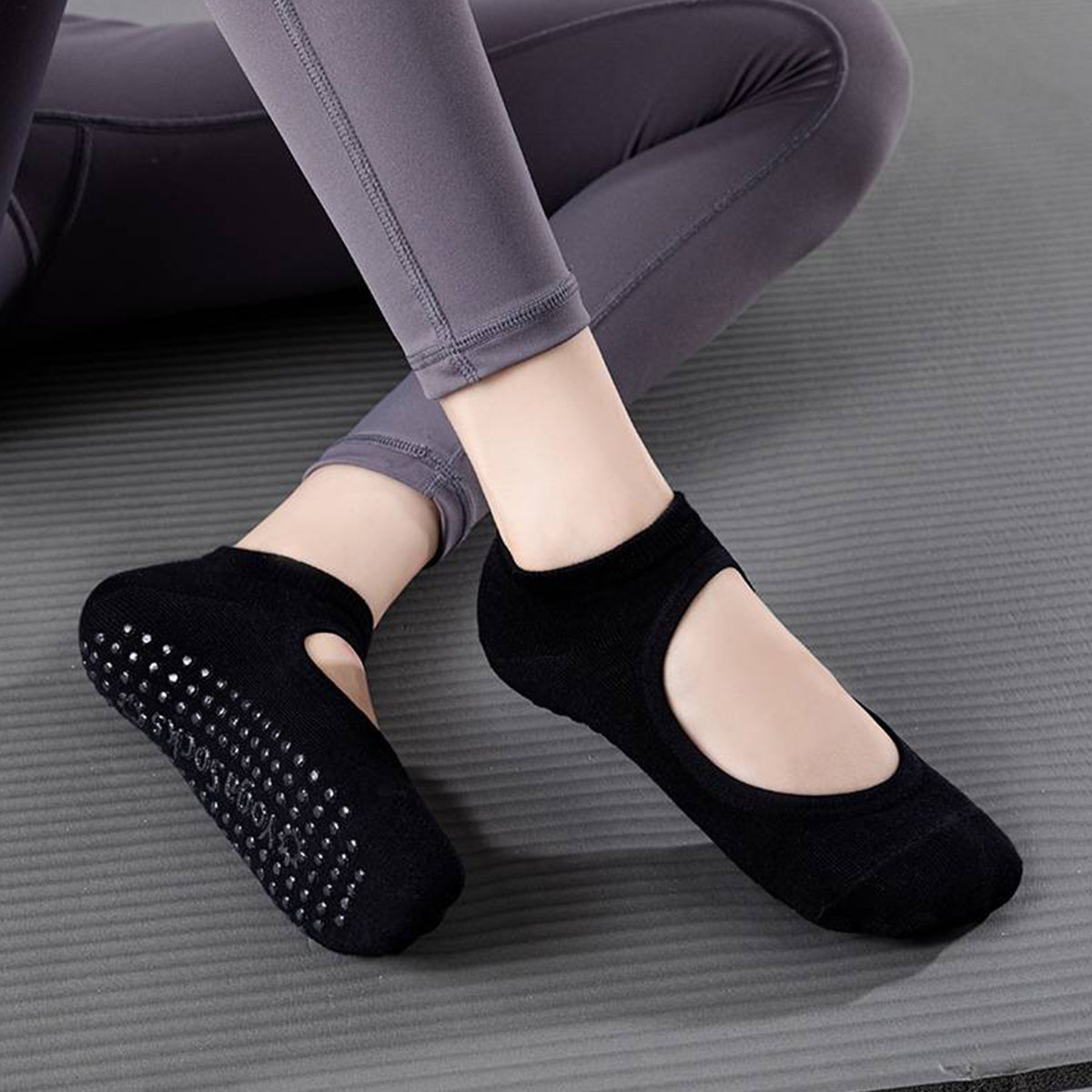 Pilates & Yoga Wohlfühlen Forchheim - Non-Slip Yoga Socks for Women –